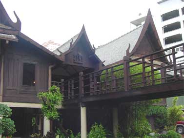 Suan Pakkad palace museum